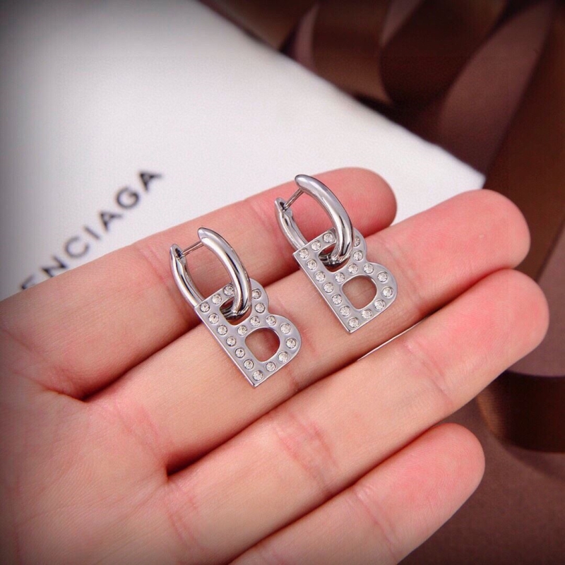 Ba1en*iaga earrings